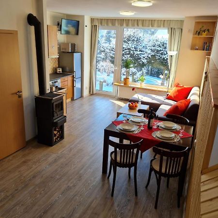 Apartment Chleew Bela pod Pradedem Exteriör bild